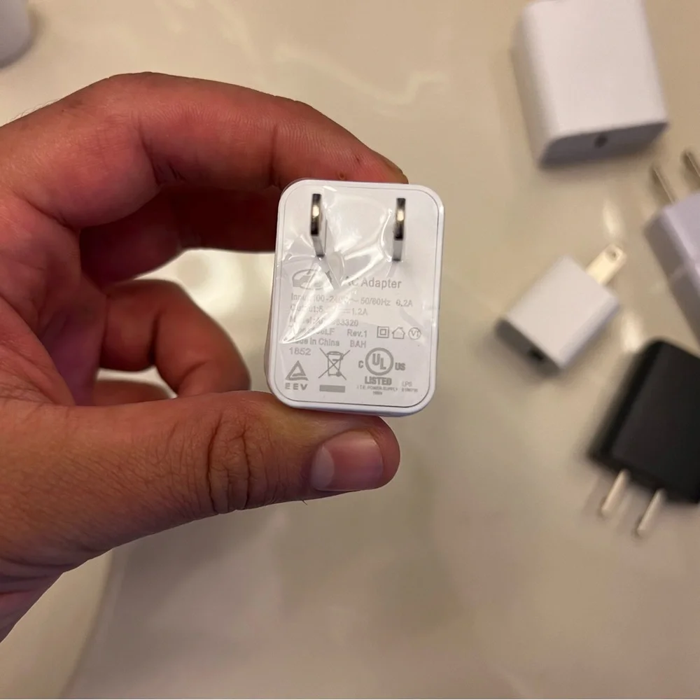 Charger Cubes/blocks‎ (set of 6, Samsung, Amazon)